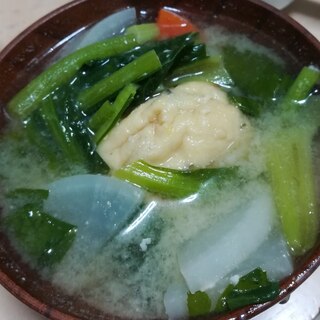 がんもと小松菜の味噌汁
